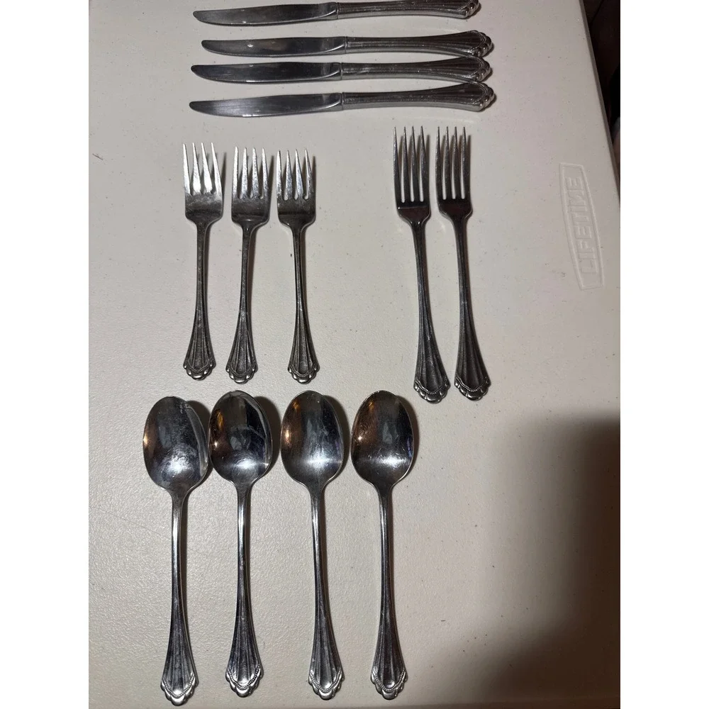 Oneida Community Morning Star Stainless Flatware 13 Piece Set Knives Forks Spoon